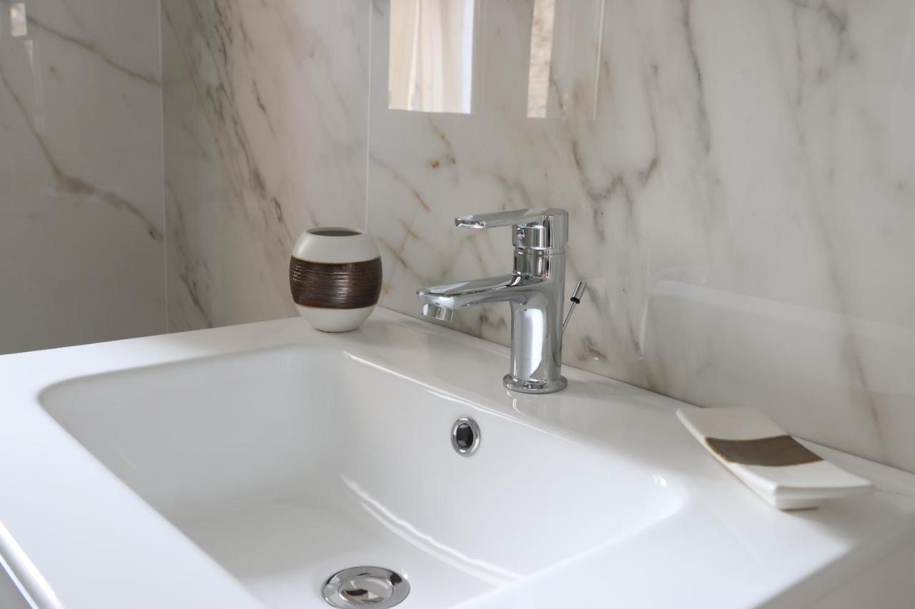 Il Borgo Civ.15 Hotell Paola Exteriör bild