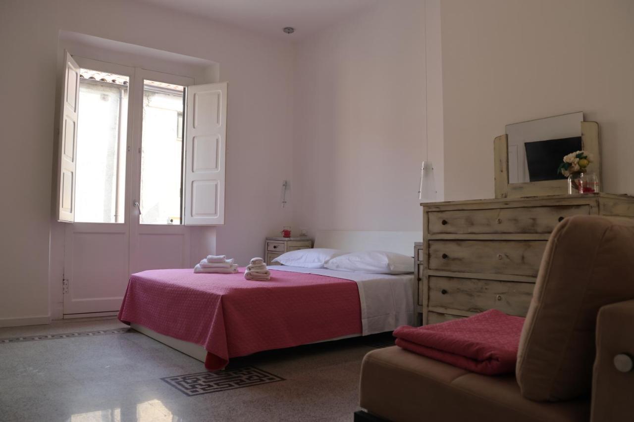 Il Borgo Civ.15 Hotell Paola Exteriör bild